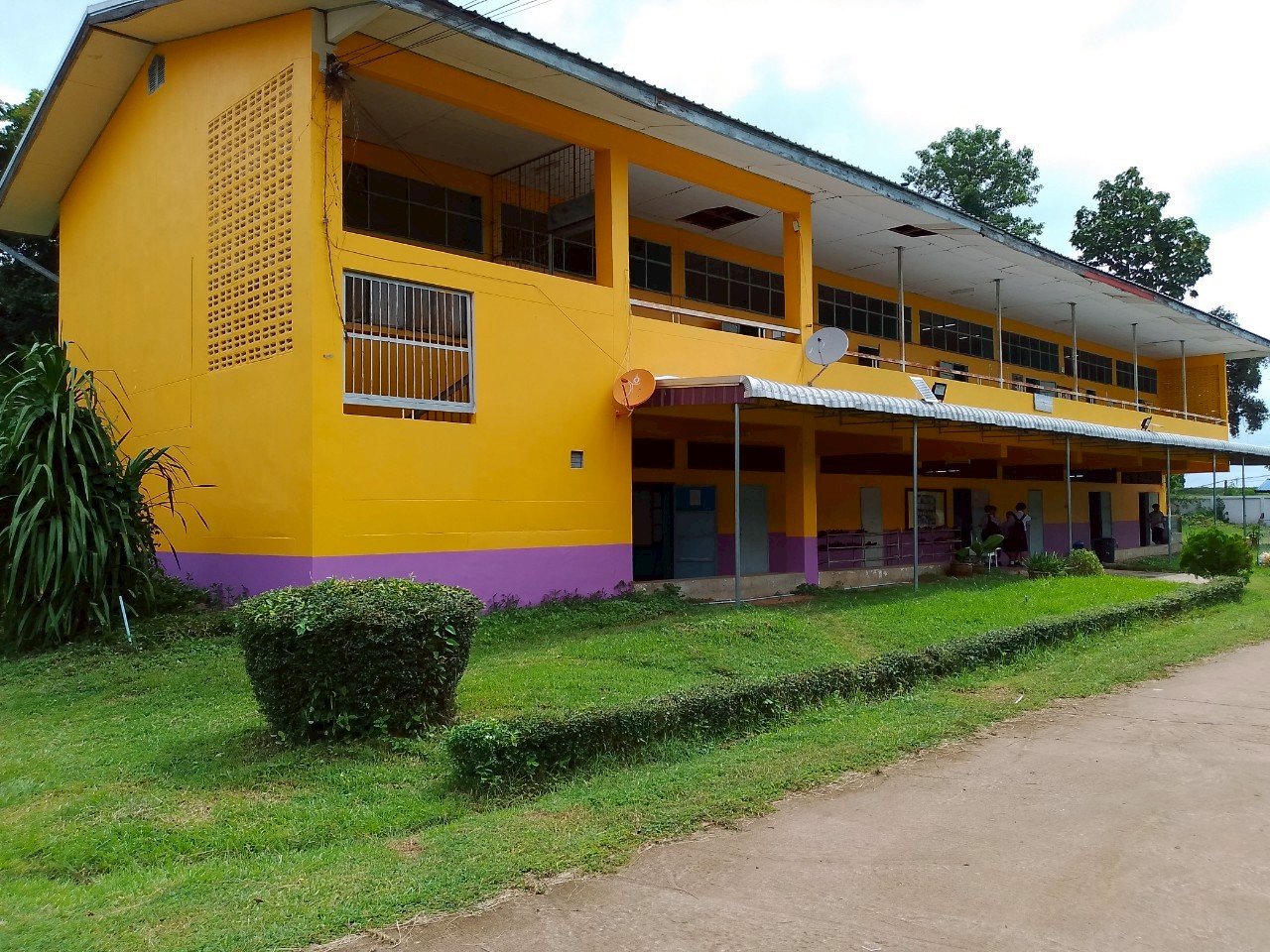 Image 1